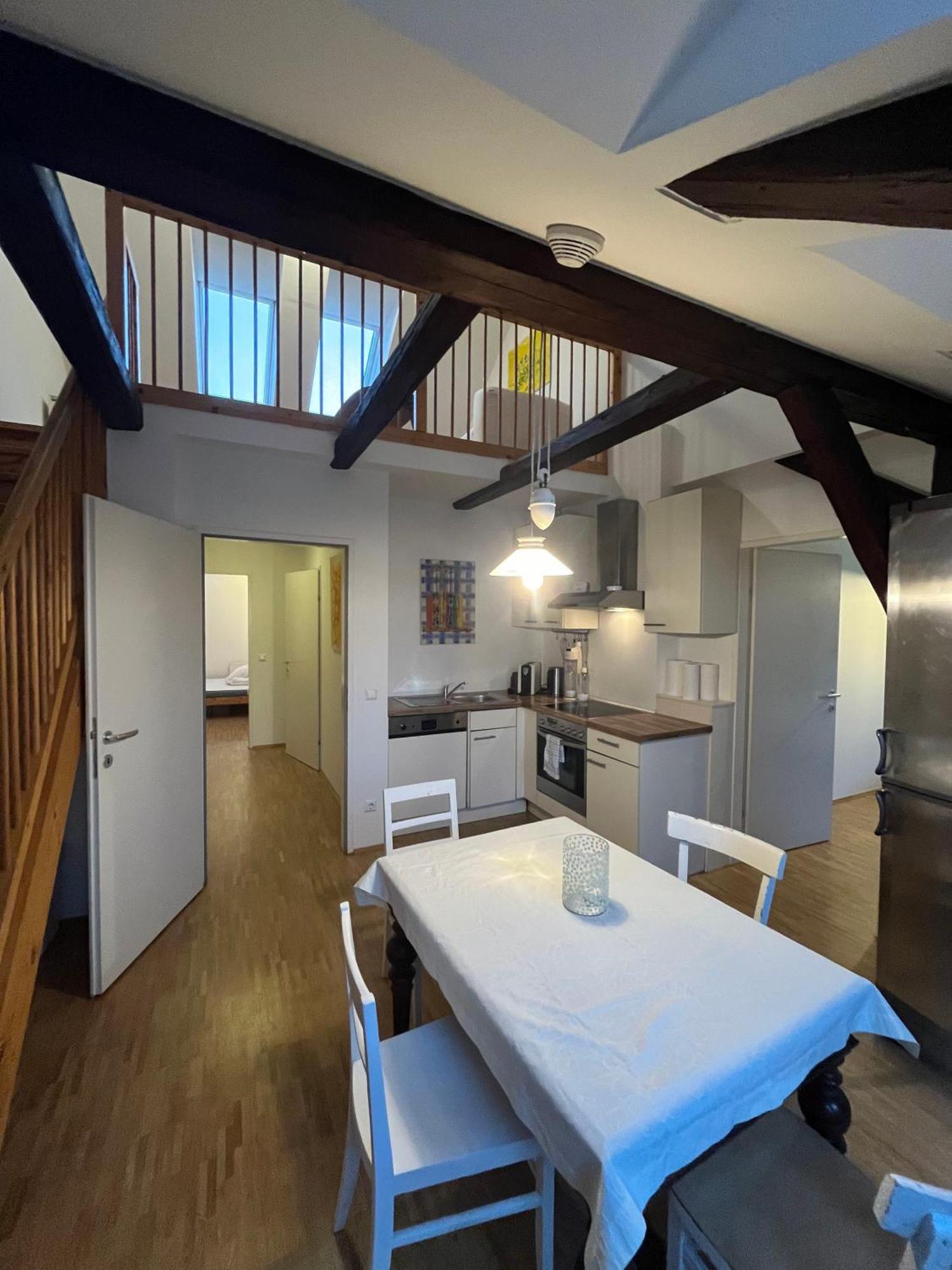 Schoenes Appartment In Zentrumsnaehe Graz Luaran gambar